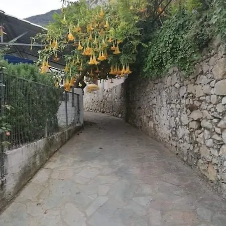 Magda's Apartment Agios Matthaios (Corfu)
